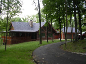 loghome.com's house of the month